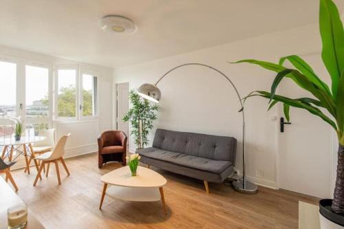 Chatillon Apartment | Appartement spacieux aux portes de Paris