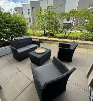 Saint-Jean Eudes Saint-Gilles Apartment | Appartement spacieux avec terrasse