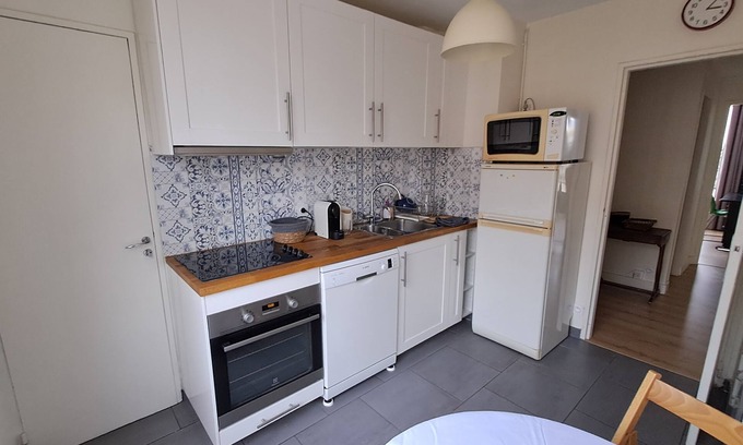 Parc-de-Montsouris Apartment | Appartement Spacieux et Balcon Dans le 14ème Arrondissement de Paris