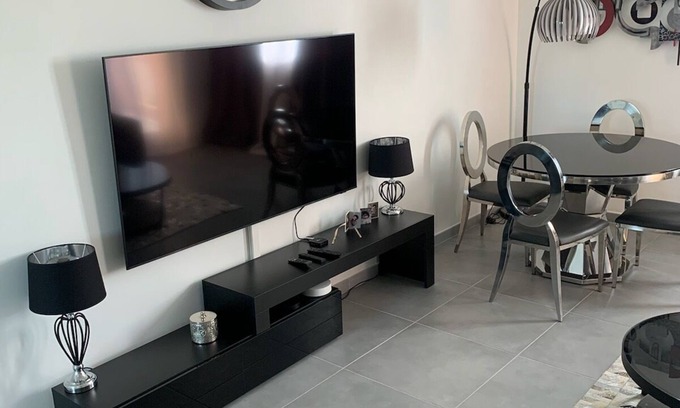 La Pomme Apartment | Appartement Spacieux Entièrement Rénové de 70 m2 Marseille 11eme
