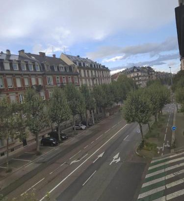 Poincare Apartment | Appartement spacieux proche du centre ville