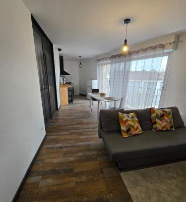 Muret Apartment | 'Appartement spacieux, ultra central-Gare et centre 1 mn a pied'