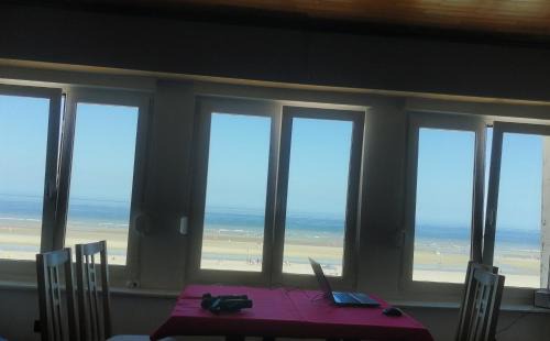Bray-Dunes Apartment | Appartement sur la digue avec vue mer exceptionnelle !