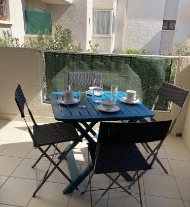 Les Arenes Apartment | Appartement T2 lumineux et moderne avec parking - 4VOIL245 -