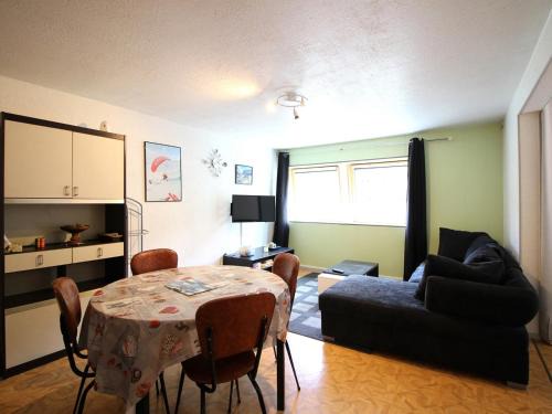 Mont-Dore Apartment | Appartement T2 au Mont-Dore, pied des pistes, parking inclus, capacité 4 pers. - FR-1-415-154