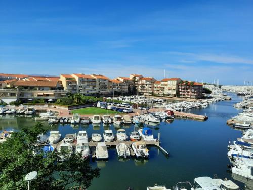 Le Port Apartment | Appartement T2 vue Mer et Port,2 balcons, Parking privé