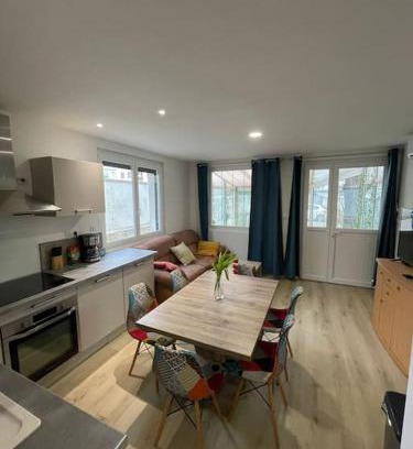 Saint-Priest Apartment | Appartement T3 avec jardin et véranda