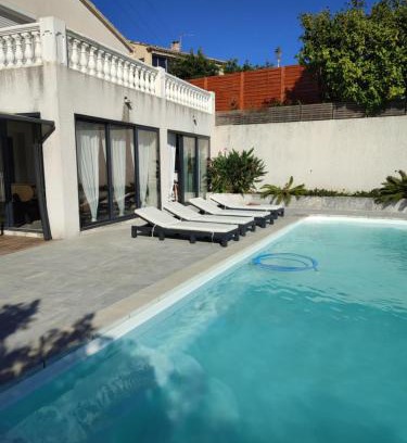 Bastelicaccia Apartment | Appartement T3 dans villa avec piscine