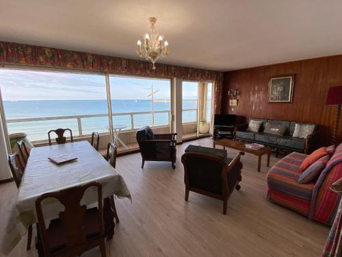 Les Sables d'Olonne Apartment | Appartement T3 avec balcon aux Sables-d'Olonne - FR-1-92-803
