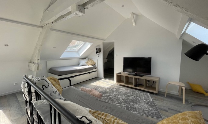 Calais City Center Apartment | Appartement Tout Confort - Les Paddocks du Dock - Proche Toutes Commodités!?!