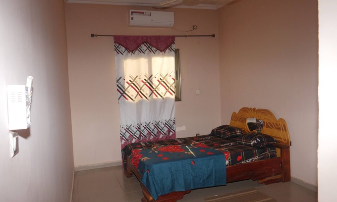Bamako Bed & Breakfast | Appartement Villa Avec Chambres Salon Climatisée