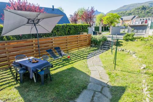 Argeles Gazost Apartment | Appartement « Villa Josy » cosy à Argelès-Gazost avec jardin