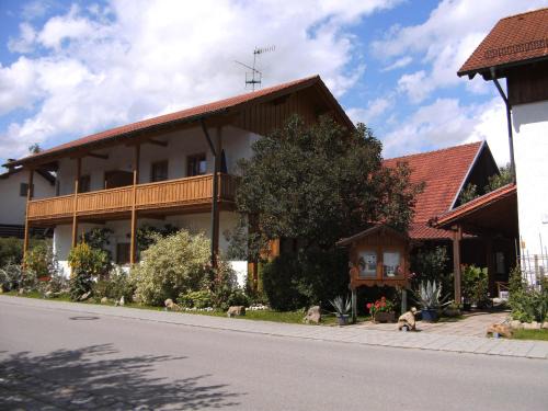 Safferstetten Apartment | Appartementhaus Elisabeth Winklhofer