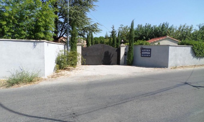 Valreas House | appartements et