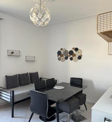Saint-Lazare Apartment | Appartements Lumineux