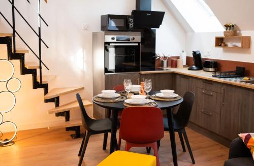 Veuzain-sur-Loire Apartment | Appartements plein centre, à 5 minutes du château