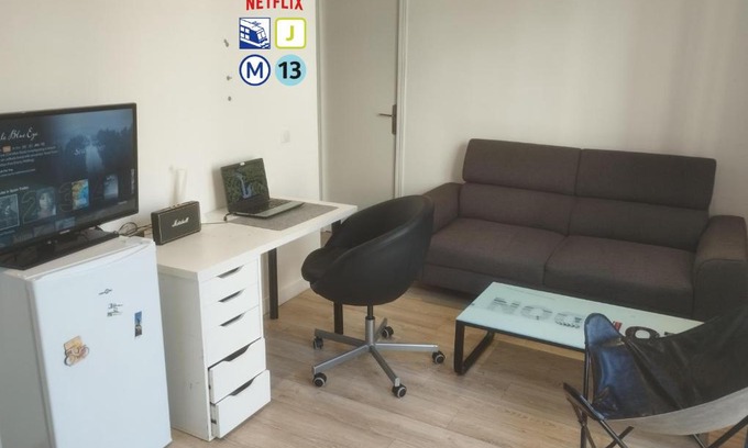 Bois-Colombes Apartment | Appartemet lumineux calme - Balcon vue Jardin
