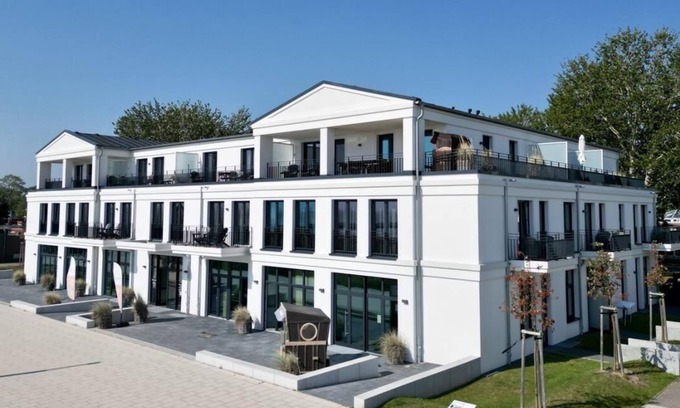 Grossenbrode Apartment | Appartmenthaus Südstrand 44, Wohnung 16 Strand in Sicht