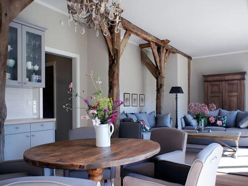Mansie Apartment | Appealing apartment in Westerstede