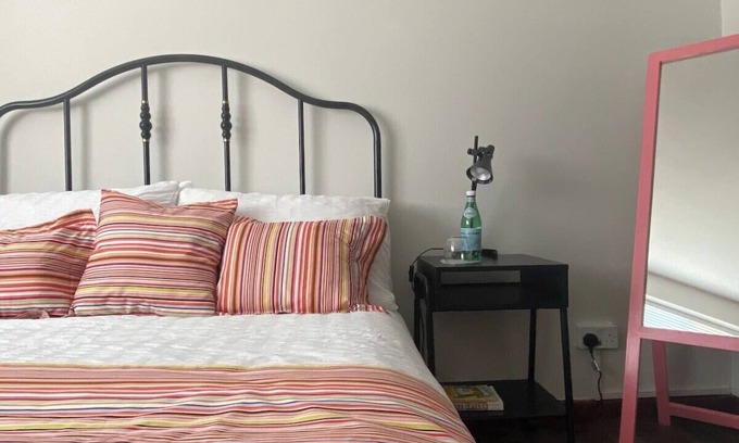 Frome Cottage | Apple Cottage - Central Frome - Family Friendly