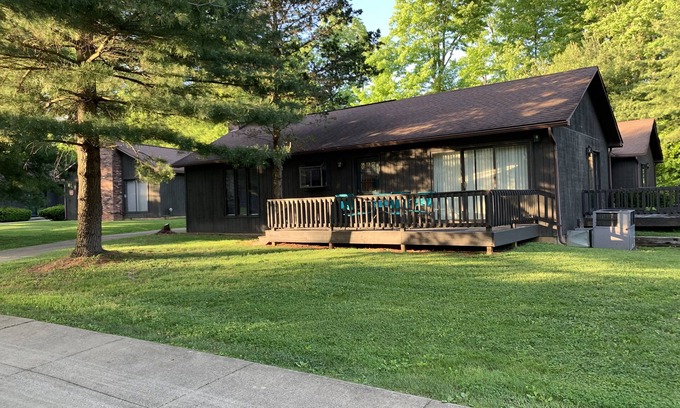 Apple Valley Condo | Apple Valley Lake, Pool and Beaches! Guest Passes available for a fee!
