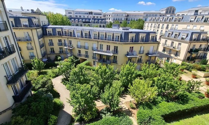 Chessy Apartment | Appt 80m², 13 P, Disneyland, Fibre, 2 parkings