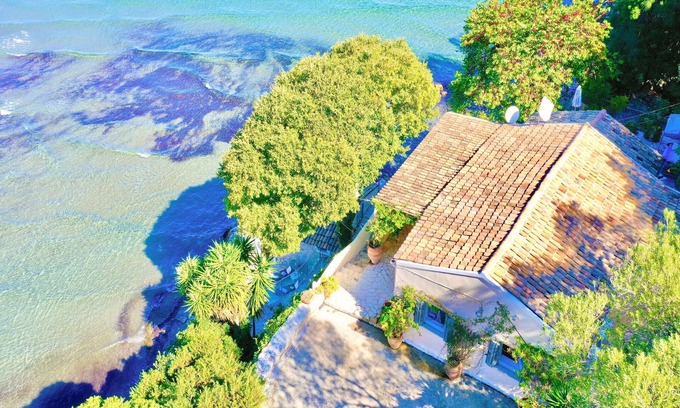 Apraos Villa | Apraos Beachfront House