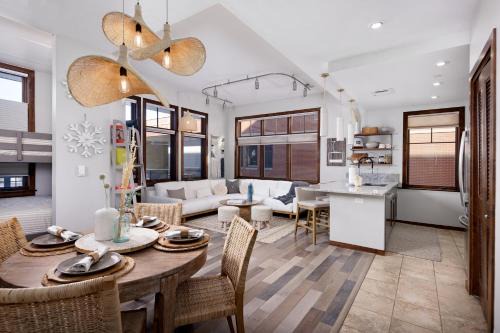 Downtown Steamboat Springs Apartment | Apres Chic at Howelsen Place condo