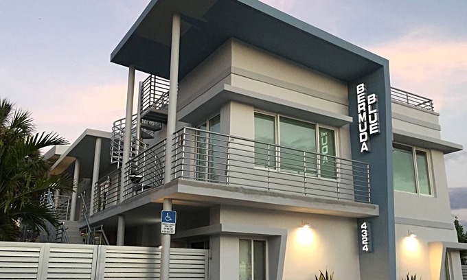 East Fort Lauderdale Apartment | Apt.#2 Bermuda Blue Beach Club (1/1)