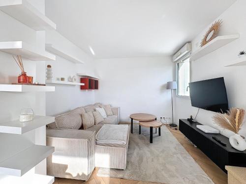Joinville-le-Pont Apartment | Apt 6p-Standing RER Paris 15 min
