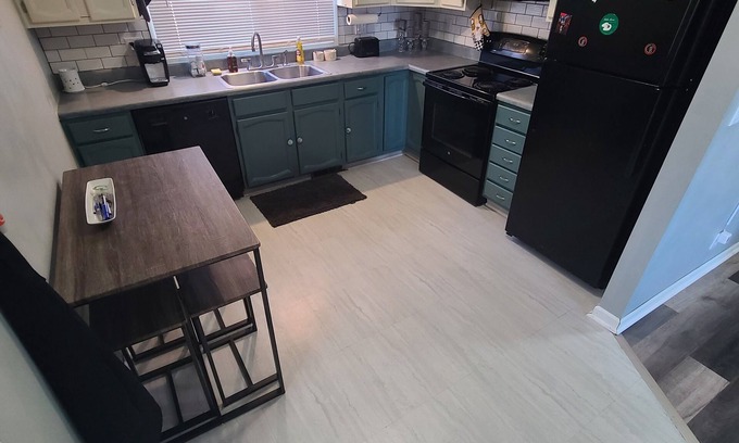 Owatonna House | Apt Retreat 2nd TWO None! Firepit, pet-friendly, remodeled.