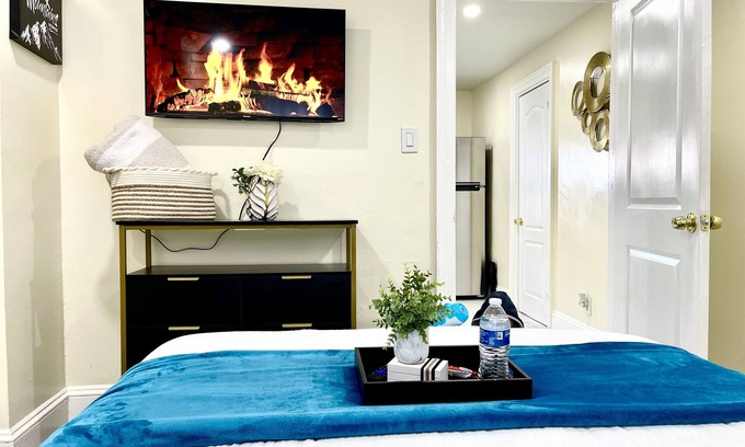 Utica House | Apt. With Ultrafast Speed FREE Internet