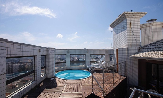Capao da Canoa Apartment | Apto c churrasq, piscina e wi-fi a 200m da praia
