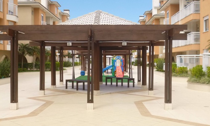 Ingleses Norte Apartment | Apto Gorgeous 2 Qtos Suite w /130 meters from the Sea. WIFI Smart TV