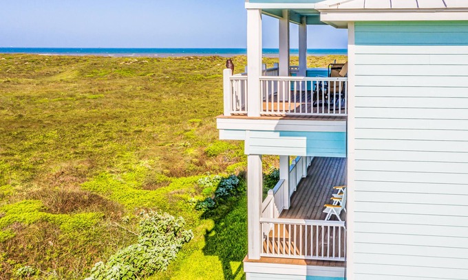 Port Aransas House | Aqua-Holics | Pet Friendly, Shared Pool, Gulf View