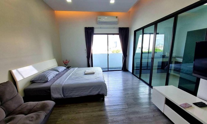 Bang Kho House | Aqua Residences