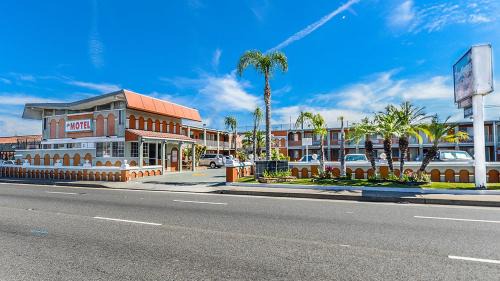 Harbor Hotel | Aqua Venture Inn