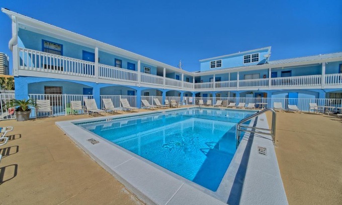 Lower Grand Lagoon Hotel | Aqua View Motel