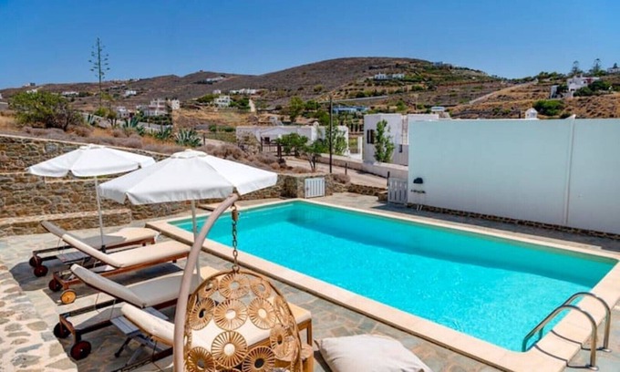 Posidonia Apartment | AquaBlu Syros beachfront House (1) w/Pool