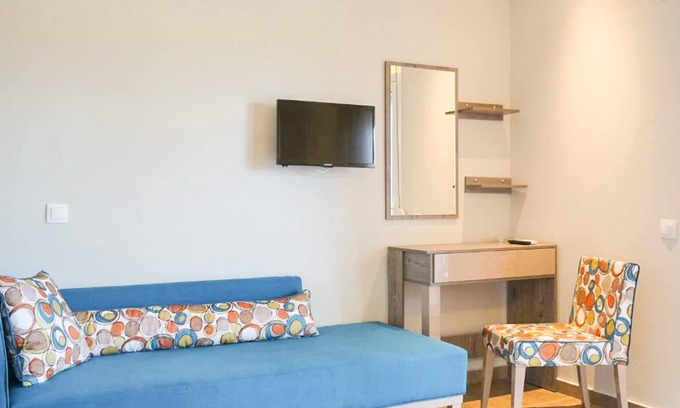 Pefkochori Apartment | Aquamare Studios Pool and Seaview Gem