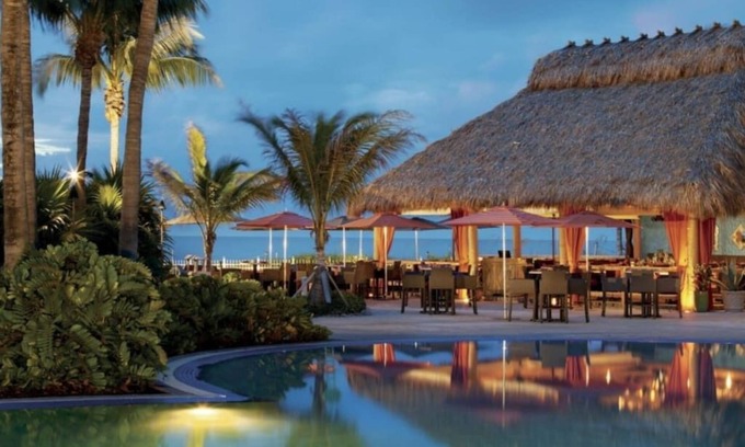 Key Biscayne House | Aquamarine by VIAC - Stunning Studio Apartment Sited @ The Ritz Carlton