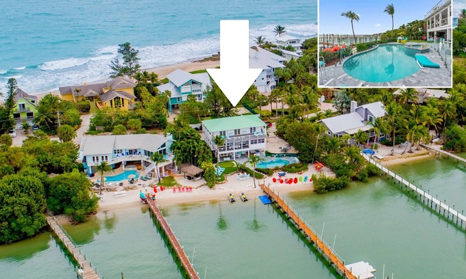 Stuart House | Aquarius South: Luxe 10BR/6BA , w/heated swimming pool+spa, private dock & more