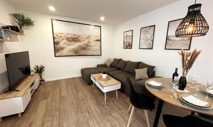 Rudolstadt Apartment | AR Apartments III I 4 Pers I Modern I Schillerapartment