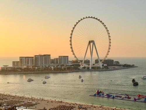 Dubai Media City Hostel | AR Holiday Home JBR 2