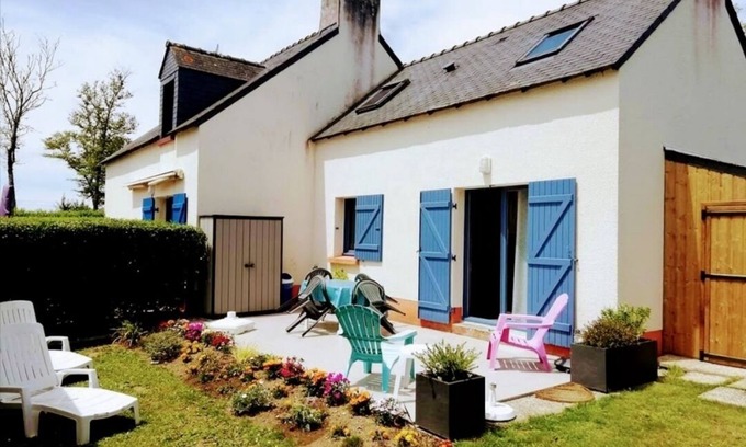 Clohars-Carnoet House | AR-VAKANSOU Gîte - Le Pouldu and its 3 beaches on foot