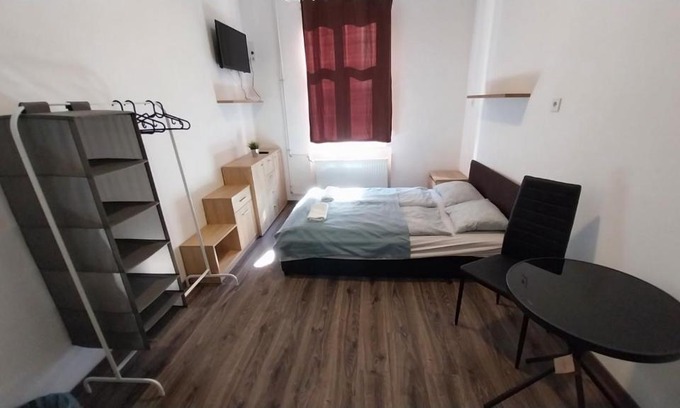 Terezvaros House | Aradi Rooms with Private bathroom in the City Centre