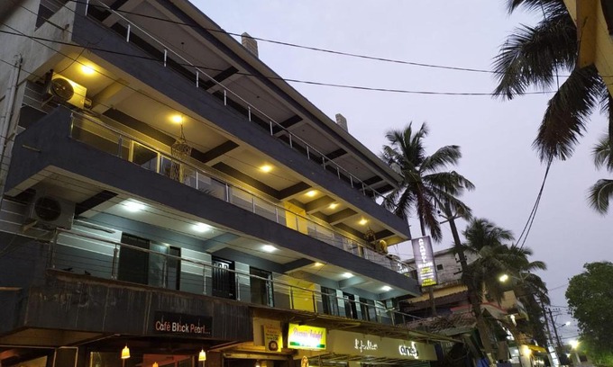 Arambol Hotel | Arambol Grand