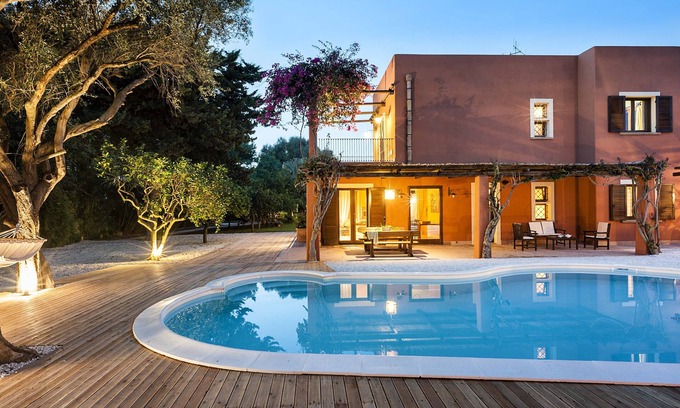 Marsala Villa | Arangea