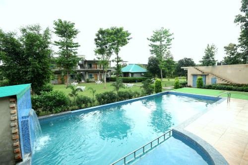 Bail Parao Hotel | Aranya Resort & Suites By Shivaneel Hospitality