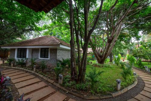 Electronics City Resort | Aranyeh People Tree Resort